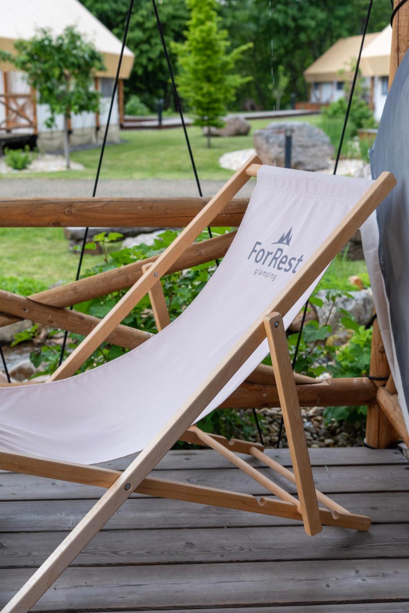 Forrest Glamping Hotel Banska Stiavnica Bagian luar foto